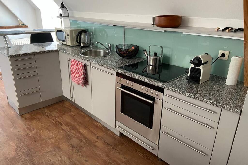 Deluxe Appartement über den Dächern von Krems Exterior foto