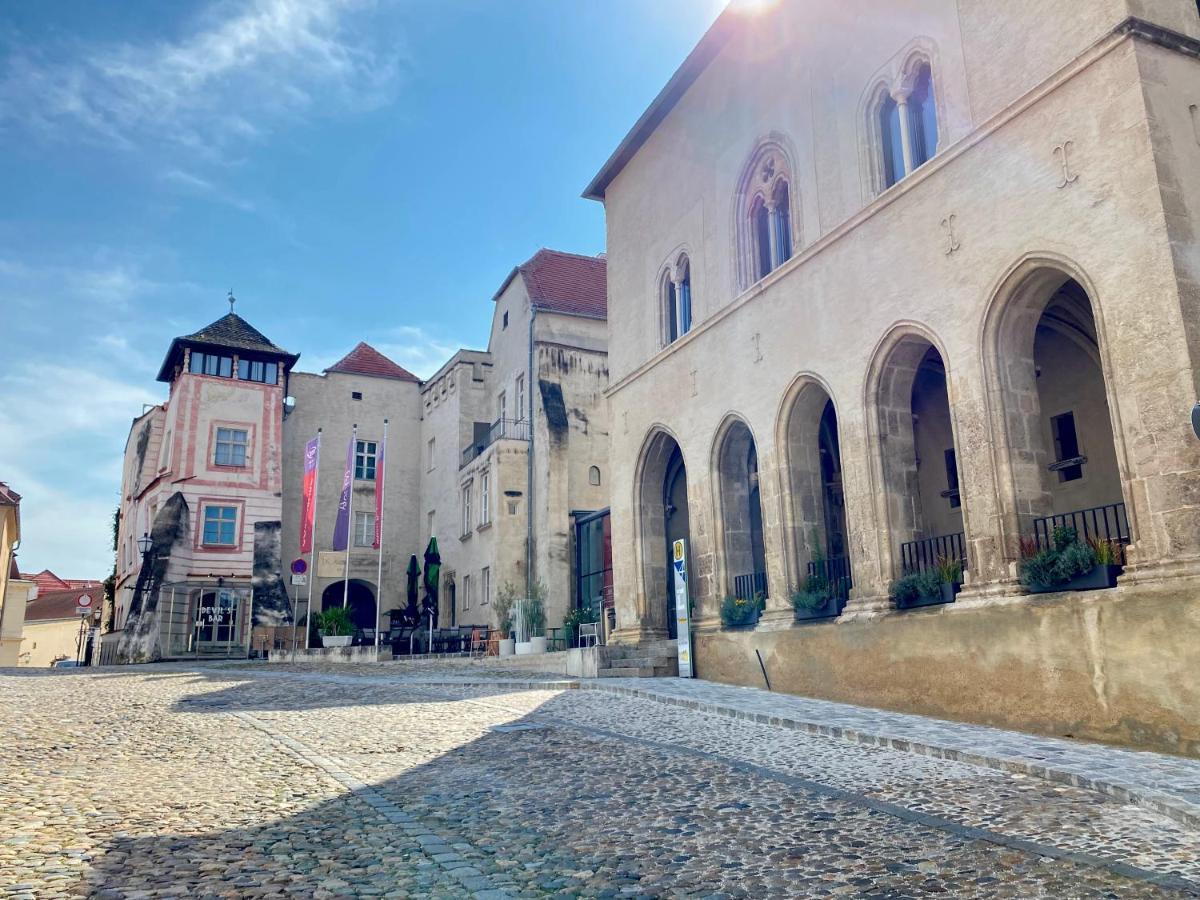 Deluxe Appartement über den Dächern von Krems Exterior foto